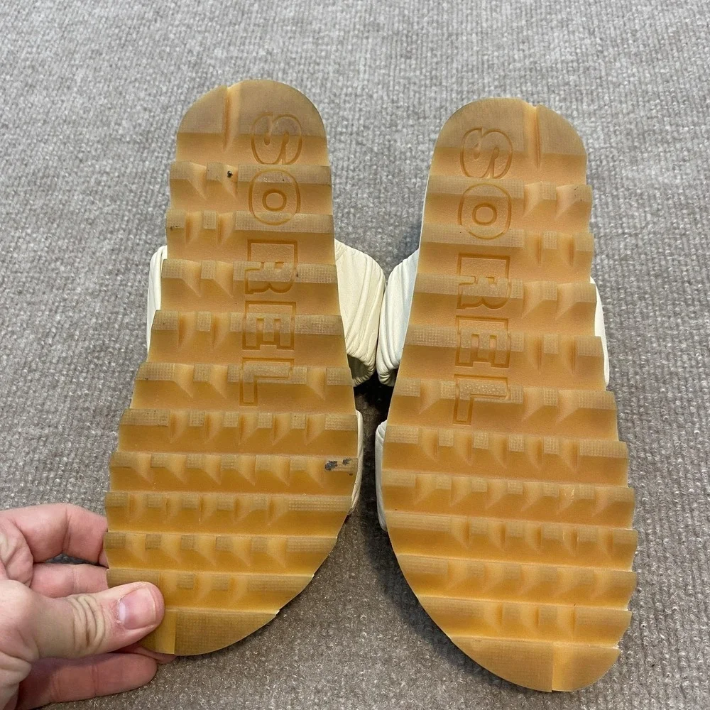 Sorel Sandals Womens Size 6.5 White Leather Slide Ruched Strap Cushioned Comfort - Picture 6 of 6